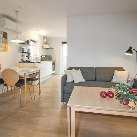 Apartment Lutz - 6km From The Sea By Interhome *